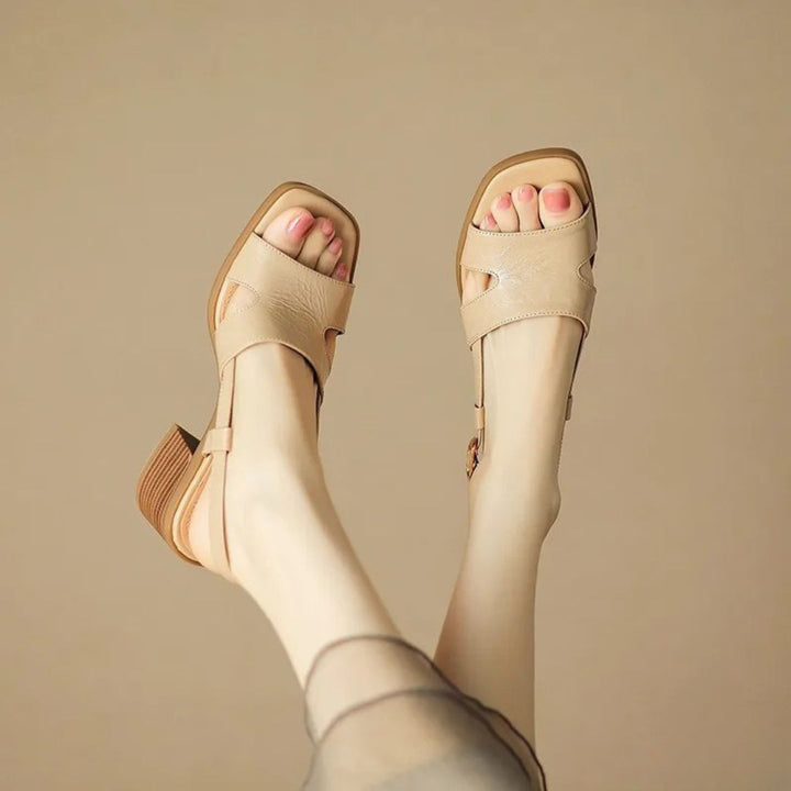 Leonora | Retro Squared Sandals