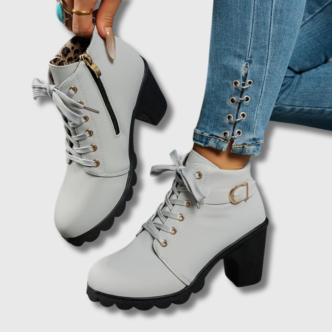 Shamara - Casual Heeled Ankle Boots