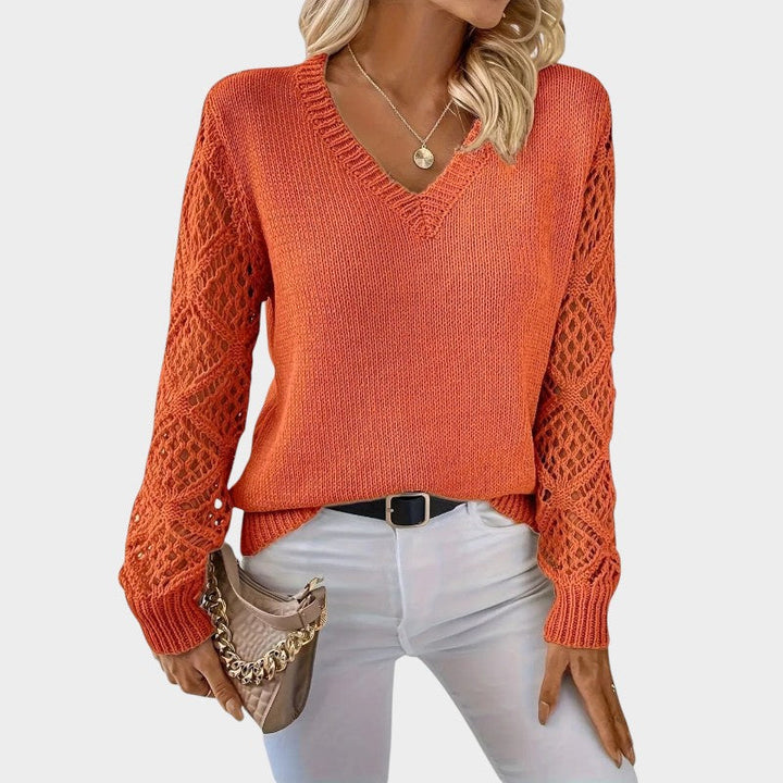 Anikka - Classic Knitted Top
